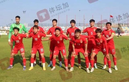 第55分钟，奥斯梅恩禁区内头球攻门没顶正，安古伊萨禁区弧顶得球后起脚抽射，球稍稍高出横梁！